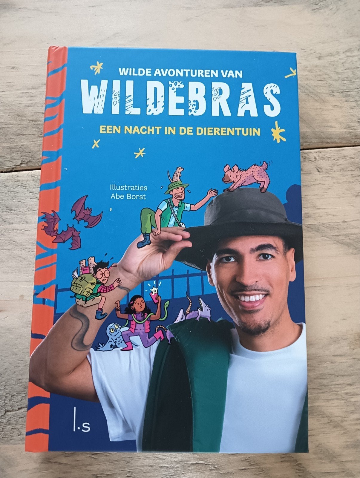 Wildebras - Een nacht in de dierentuin, Fictie algemeen, Ophalen of Verzenden, Zo goed als nieuw, Wildebras