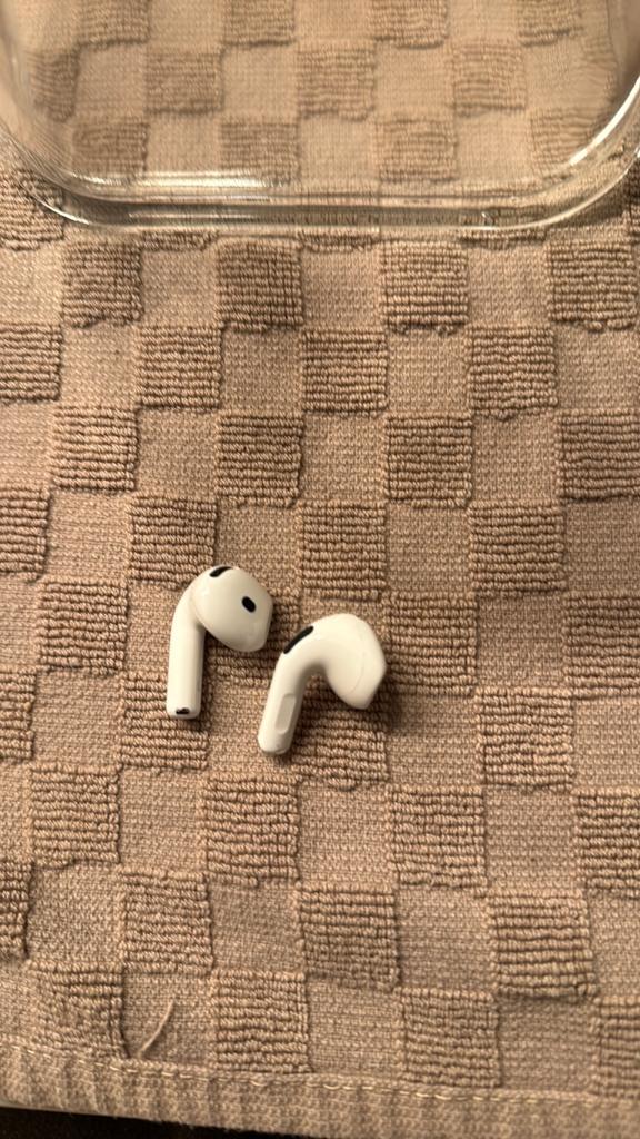 Airpods 4 te koop zonder case, Ophalen of Verzenden, Zo goed als nieuw, Wit