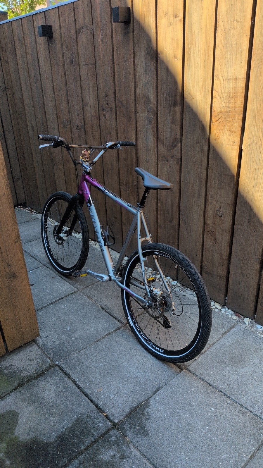 Gitane MTB omgebouwd naar straatfiets - 24 versnellingen, 26 inch, Zo goed als nieuw, 61 tot 65 cm, Meer dan 20 versnellingen