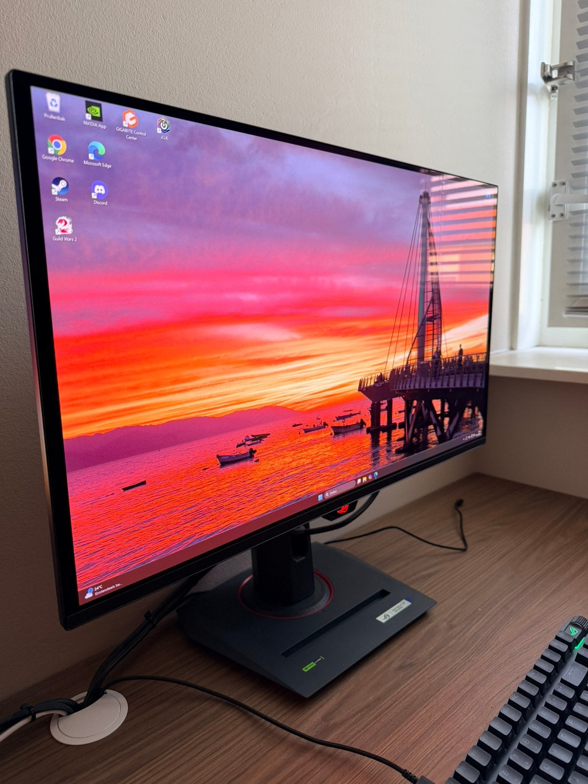Foto 4 van ASUS ROG Strix 4K OLED gaming monitor