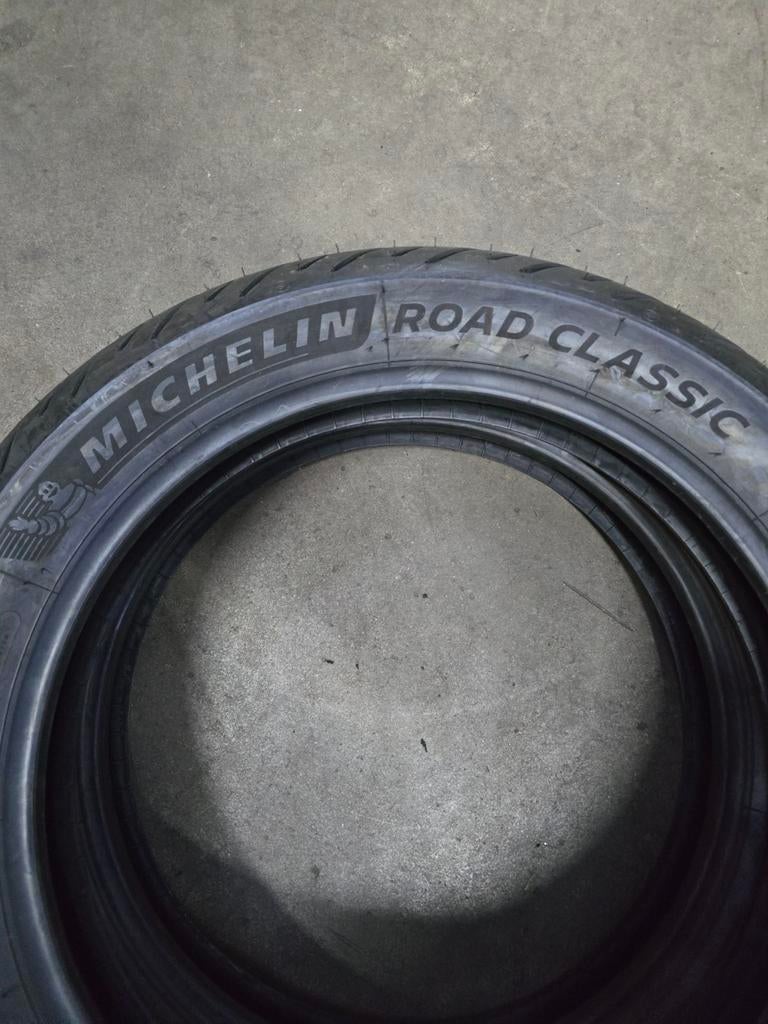 Nieuwe Michelin Road Classic Motorband 120/90 B18, Motoren, Ophalen of Verzenden