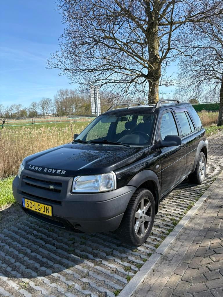 Land Rover Freelander 1.8 I 5DR 4WD 2003 Zwart, Auto's, Land Rover, 4 cilinders, 2000 kg, 1796 cc, Zwart