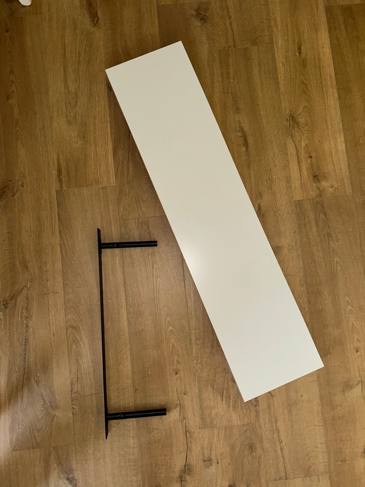Ikea lack mat witte plank met zwarte beugels, Ophalen of Verzenden, Gebruikt