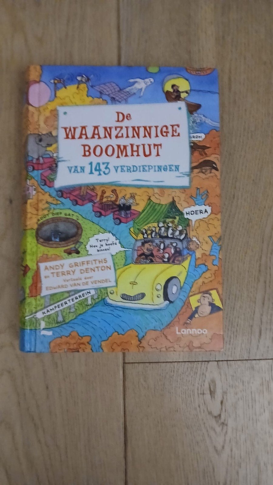 De Waanzinnige Boomhut van 143 Verdiepingen, Ophalen of Verzenden, Zo goed als nieuw, Andy Griffiths en Terry Denton, Fictie