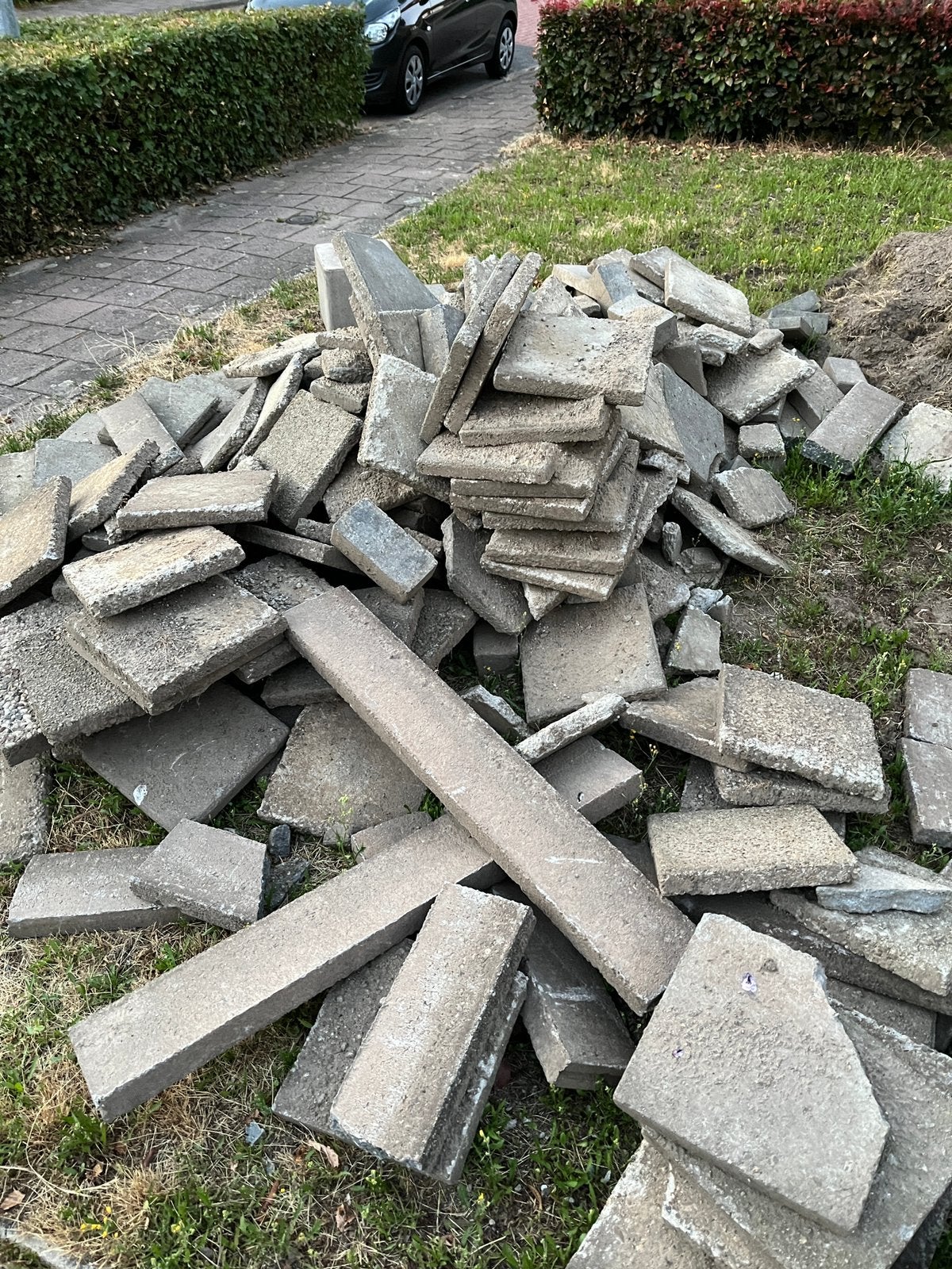 Diverse stoeptegels GRATIS, Ophalen, Gebruikt, Beton, Terrastegels