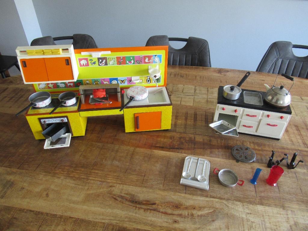 2x Vintage blikken keukentje jaren 70 + braadspit keukentje, Ophalen of Verzenden