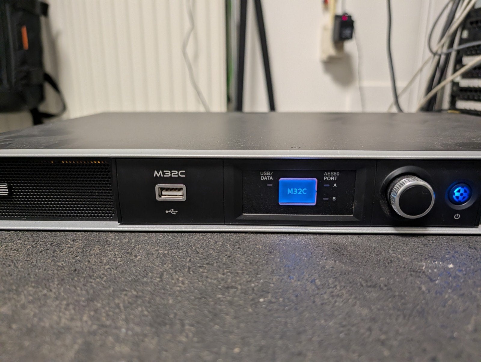 Midas M32C Digitale Mixer - Zo goed als nieuw, Muziek en Instrumenten, Ophalen, Zo goed als nieuw, 20 kanalen of meer, Microfooningang