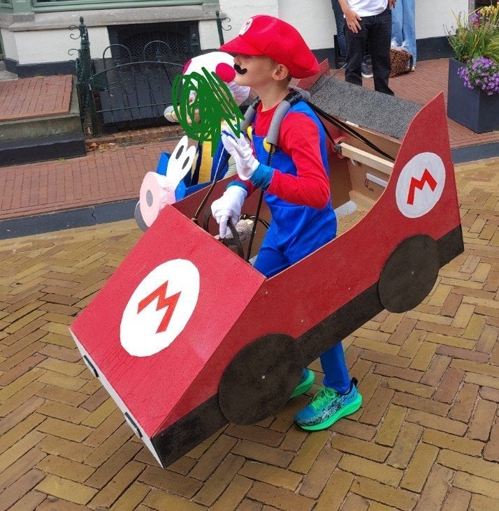 Luigi en Mario Kart wagens met verlichting, Ophalen, Jongen of Meisje