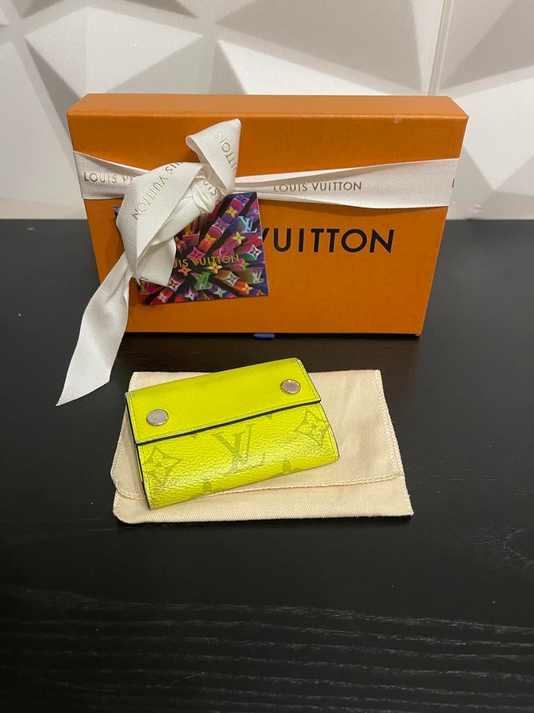 Louis Vuitton Portemonnee Geel - Stijlvol en Compact, Gebruikt, Geel, Leer, Ophalen