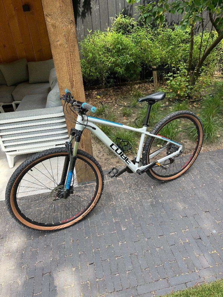 Cube AIM SL 2022 - 18" frame en 29" wielen, Fietsen en Brommers, Hardtail, Zo goed als nieuw, Schijfrem, Ophalen