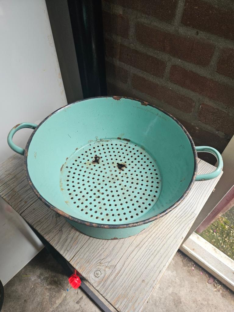 Emaille vergiet, Antiek en Kunst, Antiek | Emaille, Ophalen