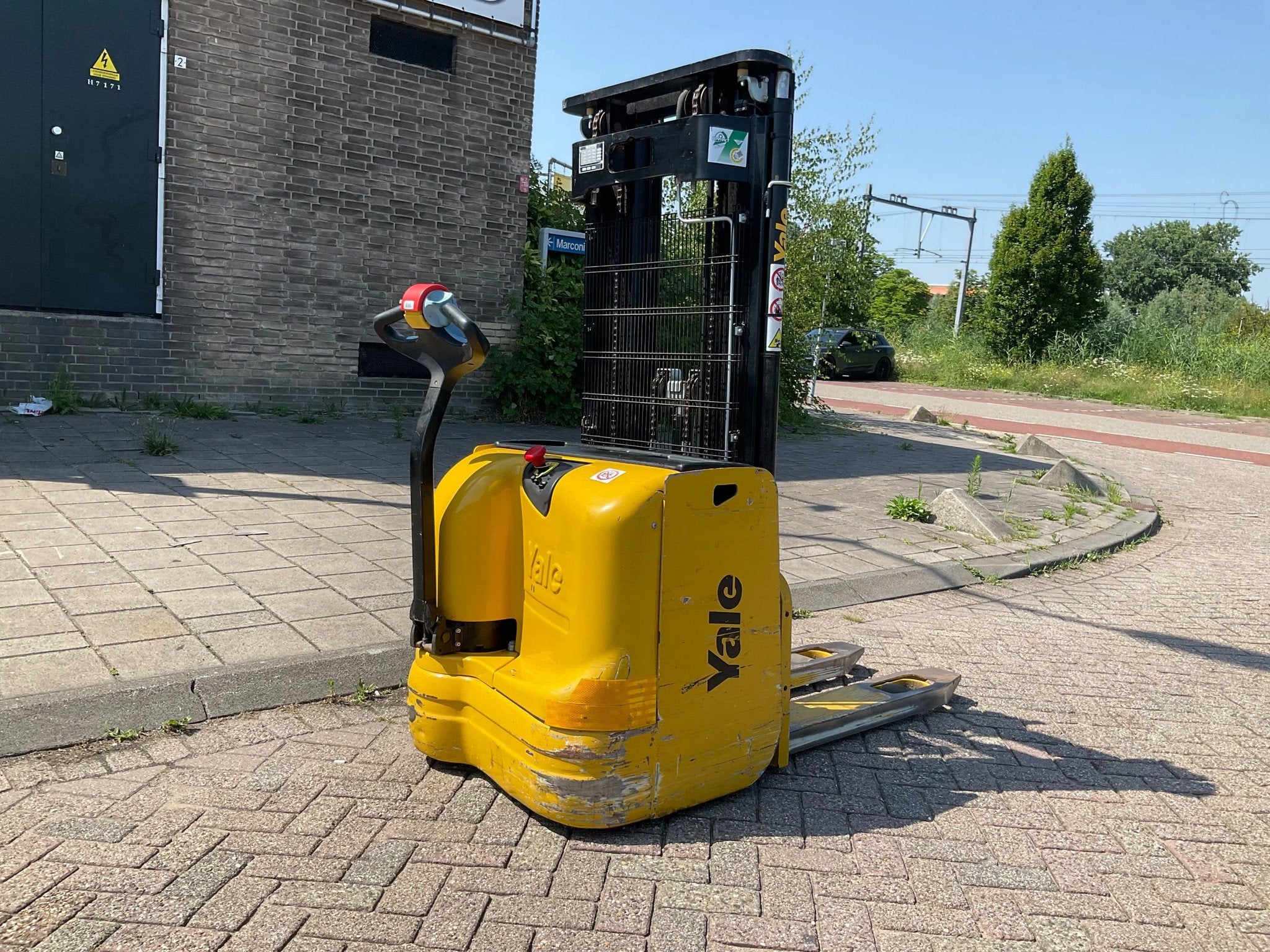 Yale MS12 1200KG 4.00METER STAPELAAR HEFTRUCK (bj 2007), Stapelaar, Yale, Marconistraat 2
3133KL  Vlaardingen, NL, Yilmaz Heftrucks