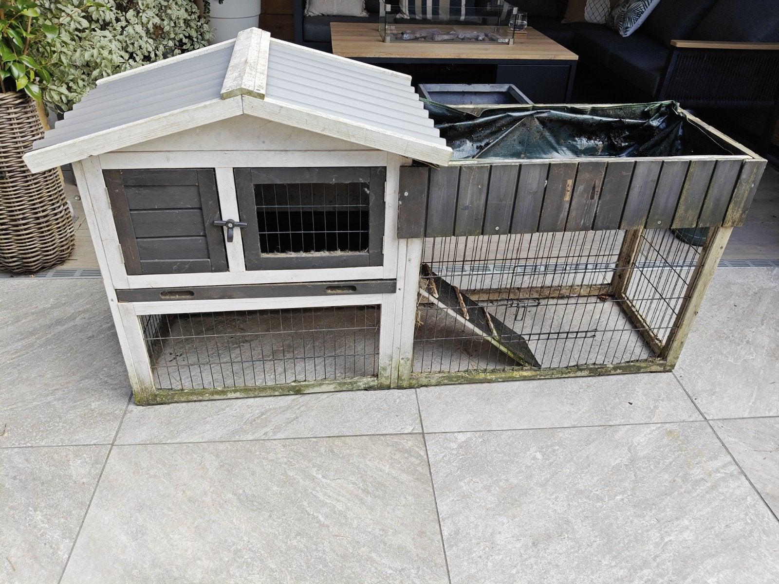 Gebruikt konijnenhok voor buiten, Dieren en Toebehoren, Ophalen, 90 cm of meer, Hok, 110 cm of meer