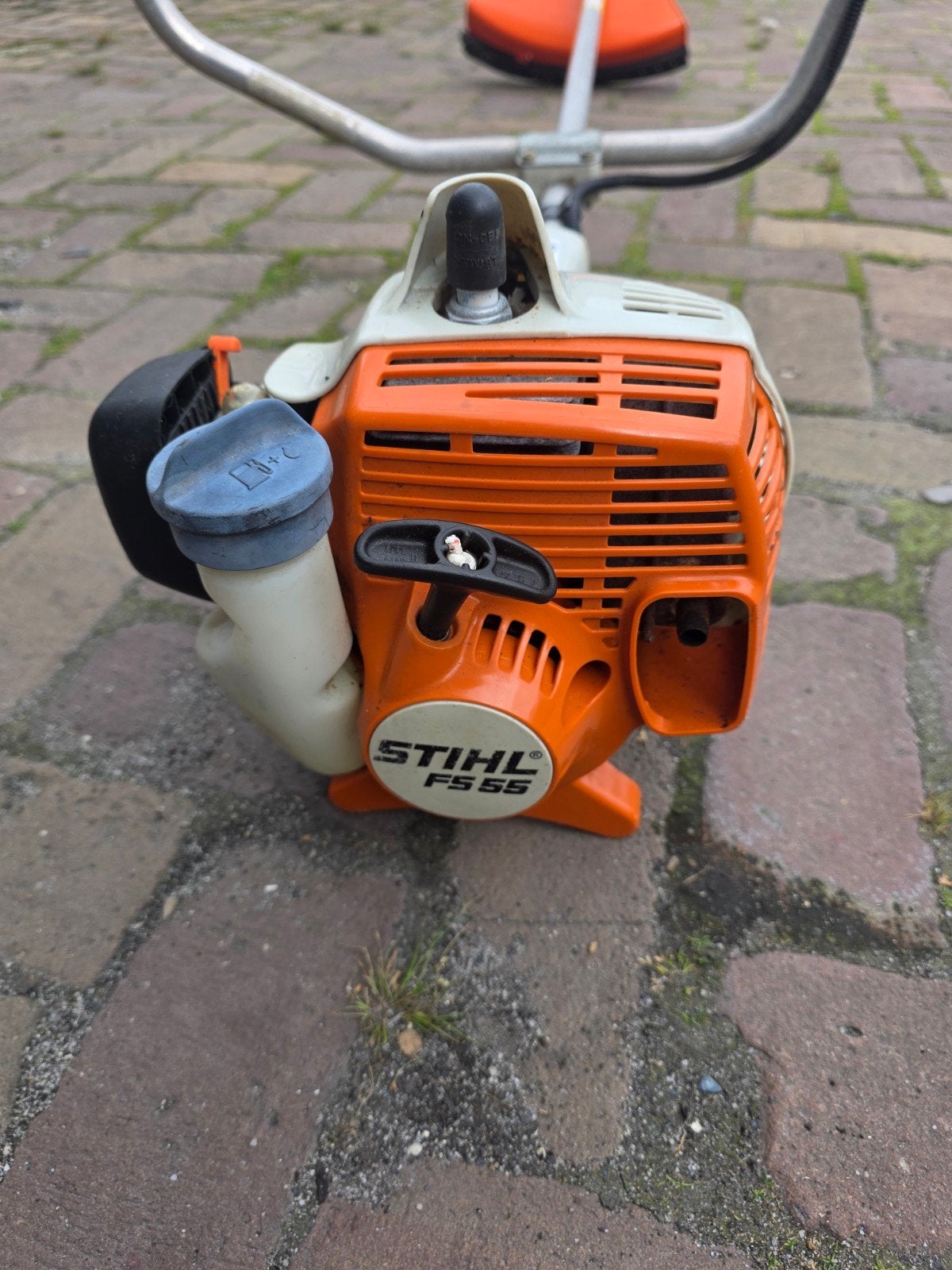 stihl fs 55, Tuin en Terras, Ophalen, Zo goed als nieuw, Benzine, Sthil