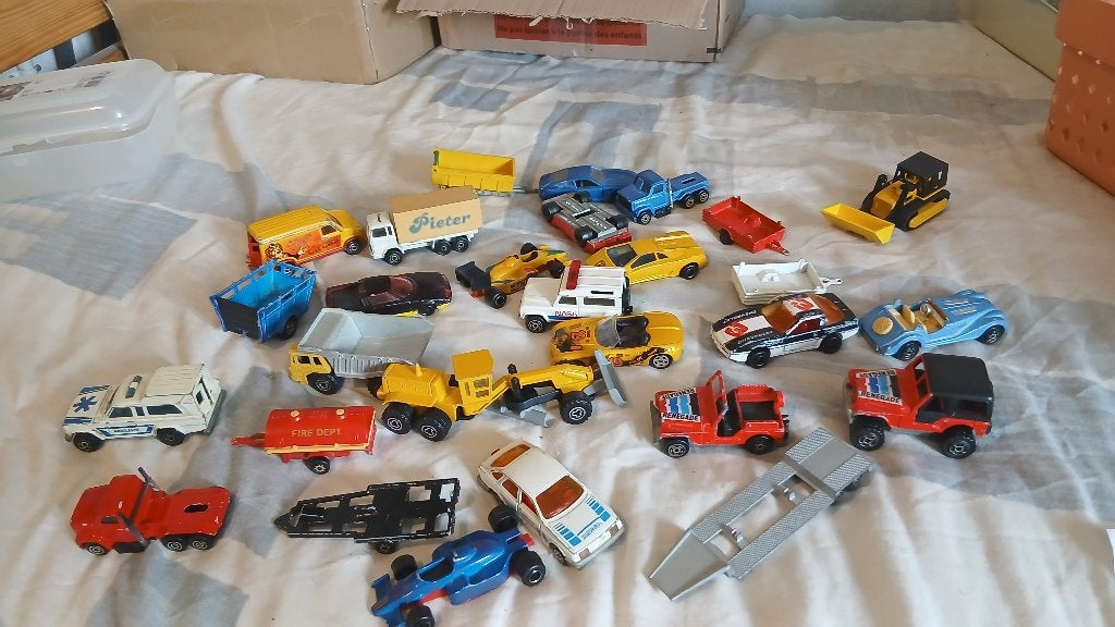 Verzameling Majorette miniatuur auto's, in een partij, Verzenden, Gebruikt, Auto