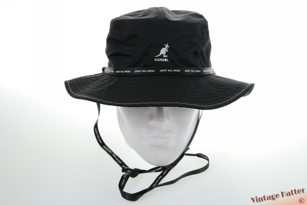 Ventilerende safari buckethoed Kangol zwart L 59-60 NIEUW, Hoed, Nieuw, Ophalen of Verzenden, 58 of 59 cm (L, 7¼ of ⅜ inch)