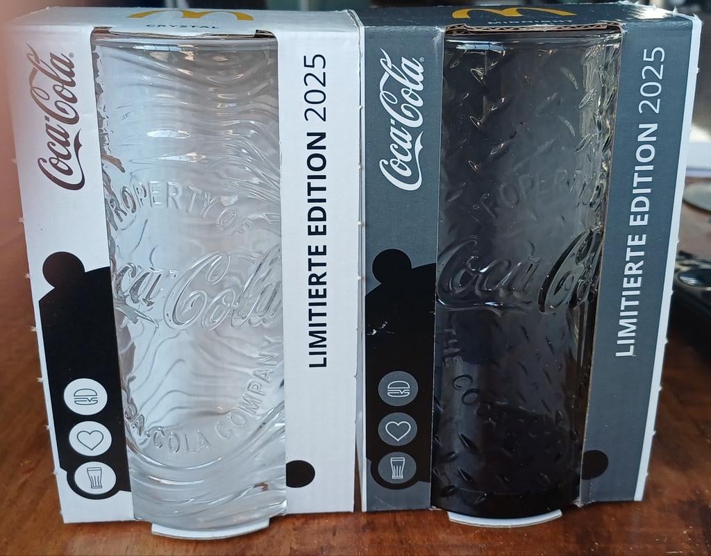 2 Coca Cola glazen McDonalds 2025 - Nieuw in verpakking, Verzamelen, Glas en Borrelglaasjes, Ophalen of Verzenden, Nieuw