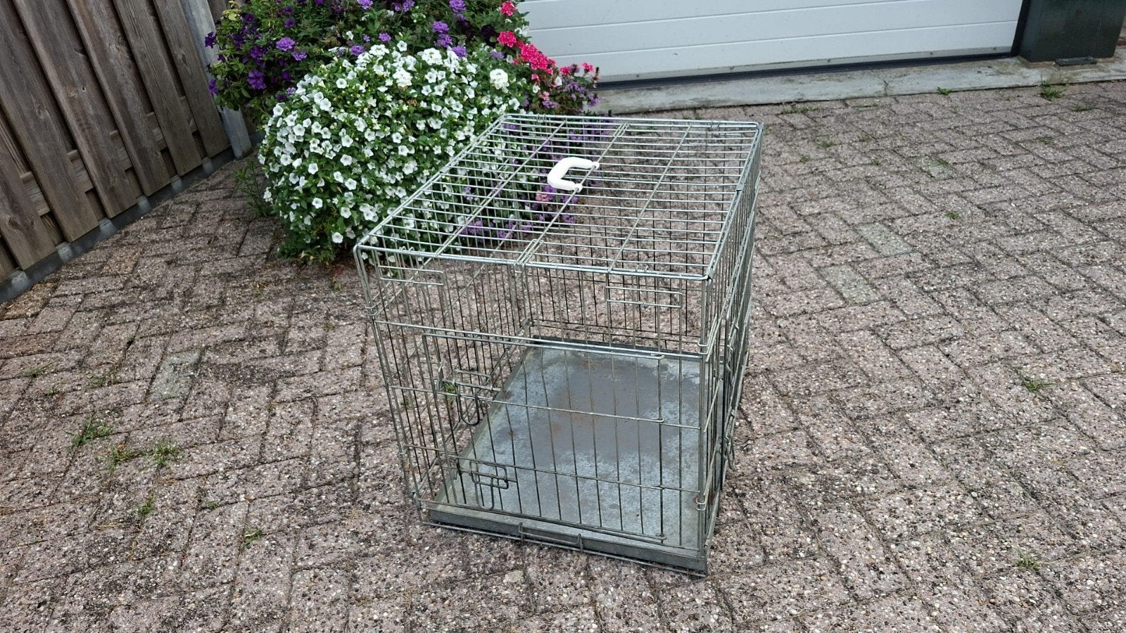 Hondenbench, Ophalen, Zo goed als nieuw