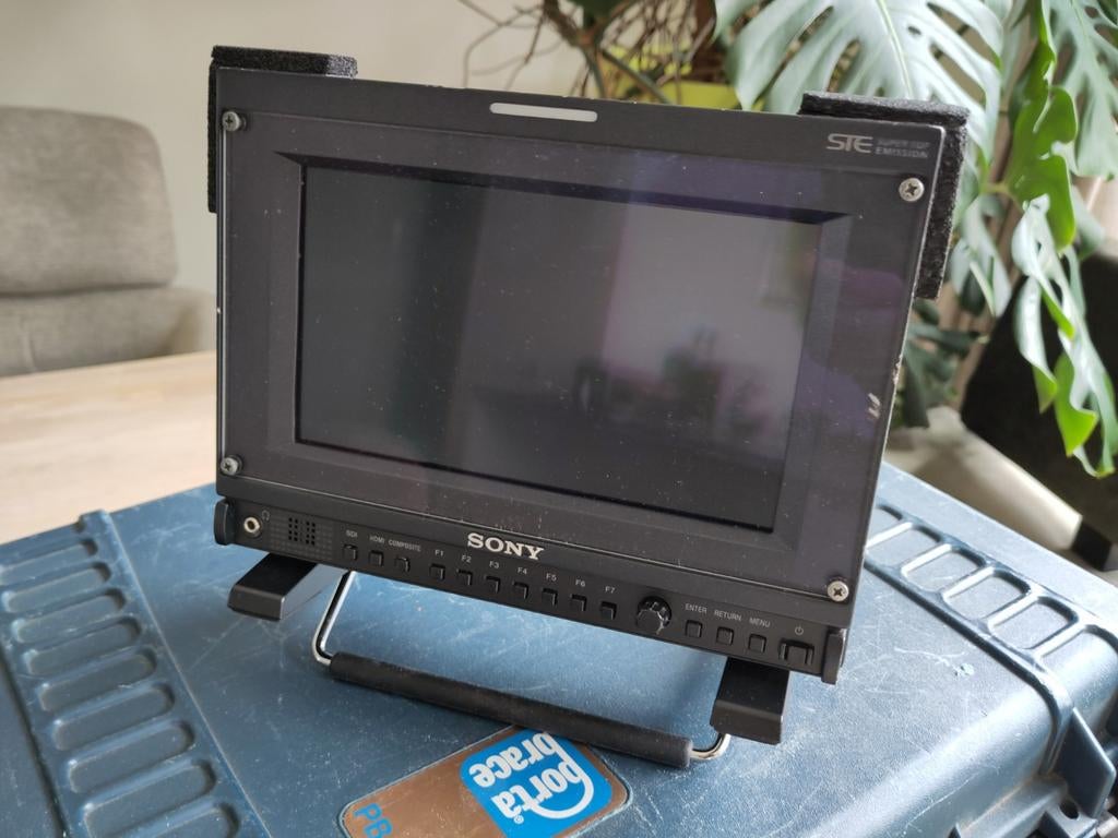 Sony PVM-740 OLED Field Monitor + Porta Brace Case, Audio, Tv en Foto, Professionele Audio-, Tv- en Video-apparatuur, Gebruikt