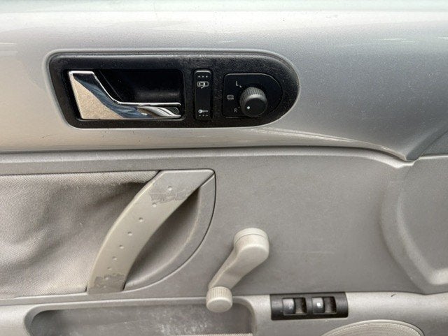 Volkswagen New Beetle 1.6 NAP *NIEUWE APK * (bj 2001), foto 12