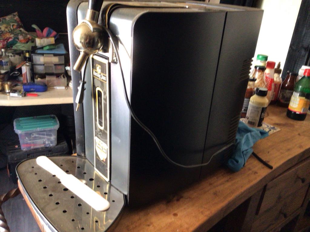 Bier Tap Machine - Perfect voor Thuisbar, Ophalen, Gebruikt, Overige merken