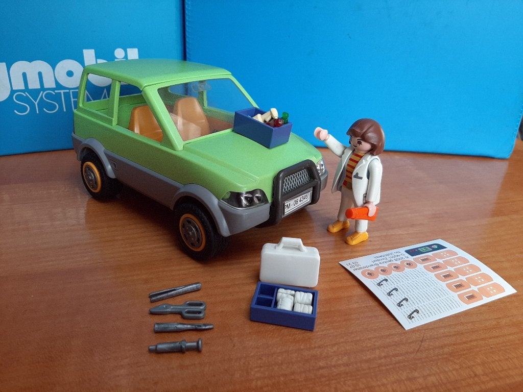 Dierenarts ziekenhuis 4345 auto arts verband pleisters 100%, Complete set, Voertuig, Ophalen of Verzenden, Zo goed als nieuw