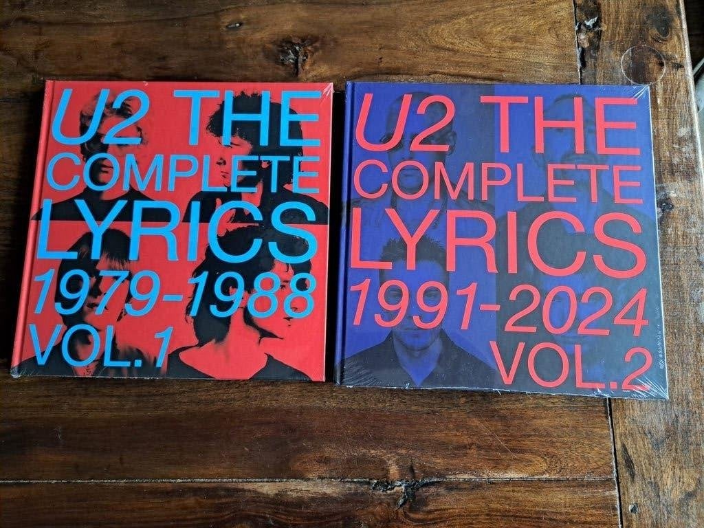 Boeken U2 The complete Lyrics, Ophalen of Verzenden, Nieuw, Algemeen