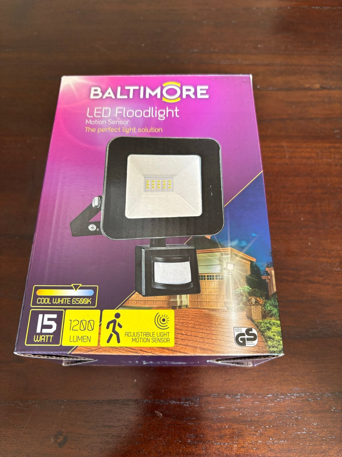 BALTIMORE LED Floodlight met Bewegingssensor - 15W, Ophalen of Verzenden, Nieuw, Minder dan 50 watt, Lamp met armatuur