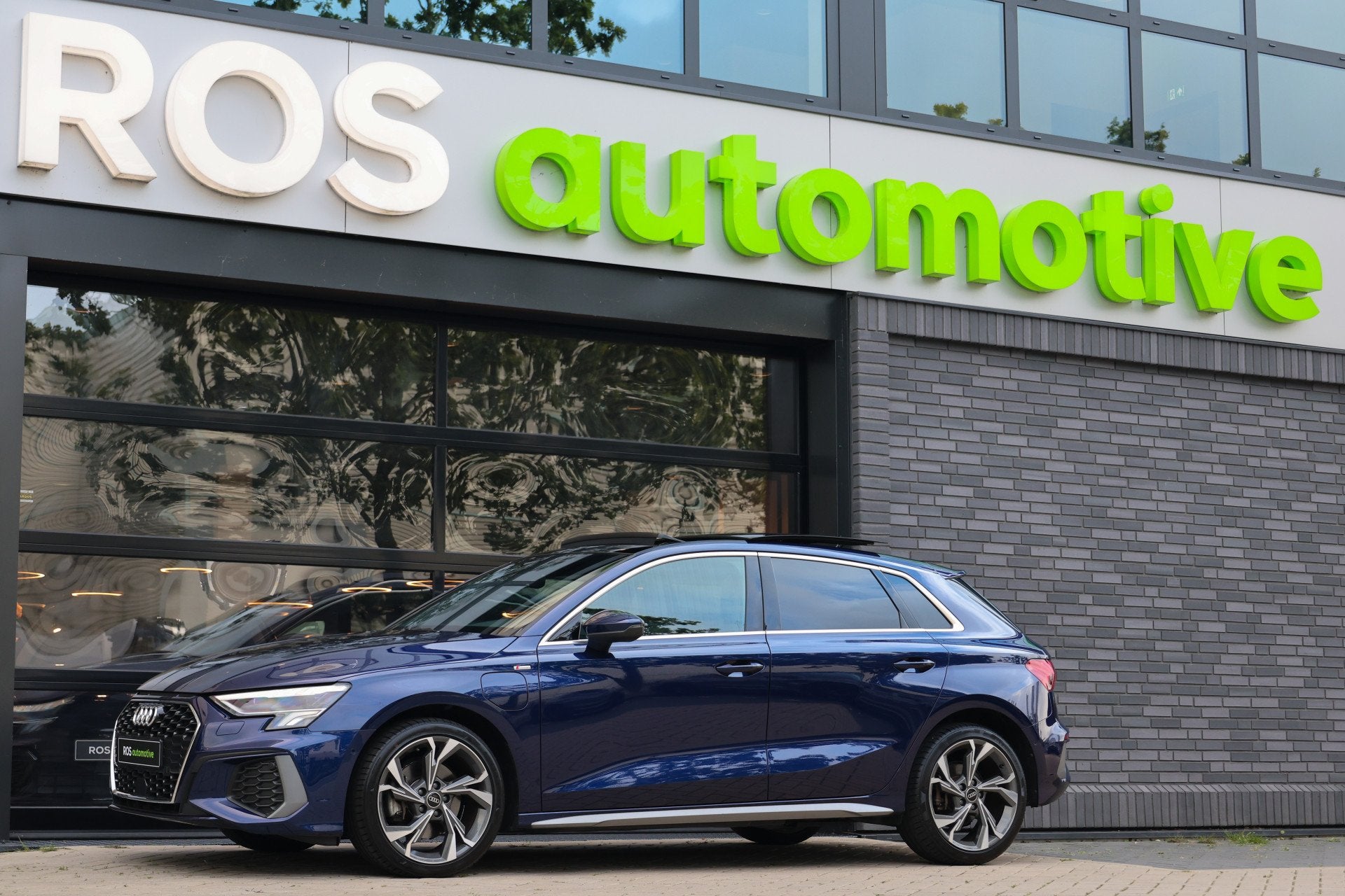 Audi A3 Sportback 40 TFSI e Edition | BTW | VOL! | PANO | MA, Auto's, Dealer onderhouden, Gebruikt, 4 cilinders, 1535 kg