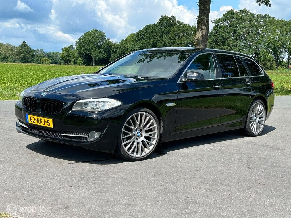 BMW 5-serie Touring 528i Executive, Auto's, Euro 5, Achterwielaandrijving, Gebruikt, Parkeersensor