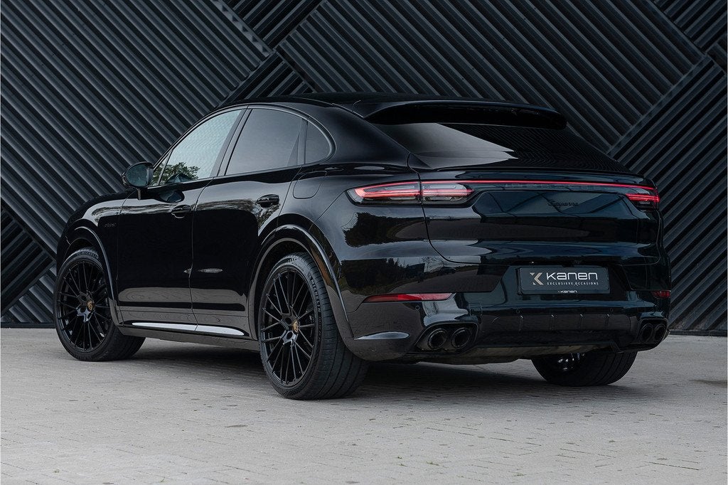 Porsche Cayenne Coupé 3.0 E-Hybrid Sport Design ACC Pano GT, Auto's, Porsche, Automaat, Gebruikt, Zwart, 2995 cc
