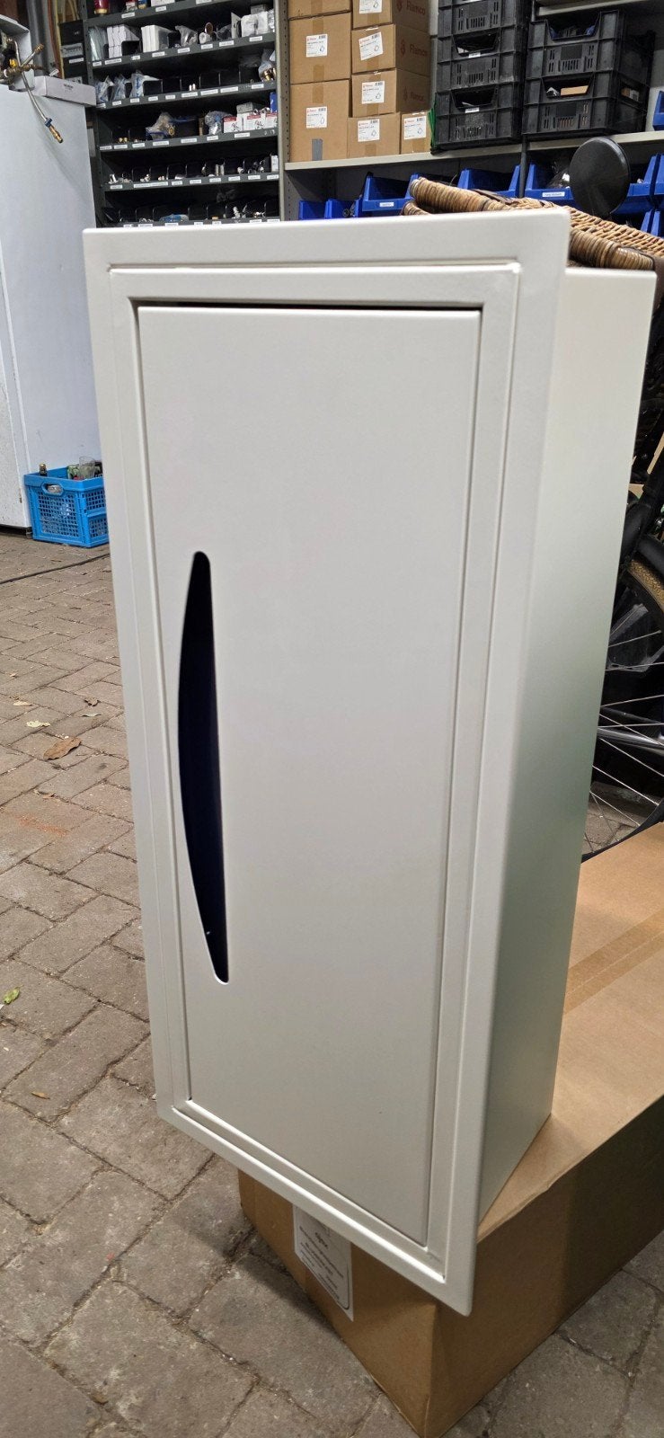 2x Blusserkast Ajax - Nieuw in doos. waarvan 1 met deklijst., Ophalen, Nieuw, Brandkast
