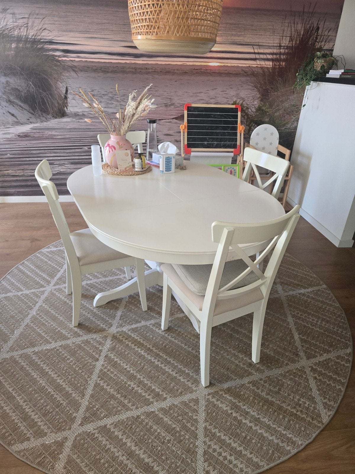 Ovale eettafel met 4 stoelen - Wit, Huis en Inrichting, Tafels | Eettafels, Ophalen, Gebruikt, 100 tot 150 cm, 150 tot 200 cm