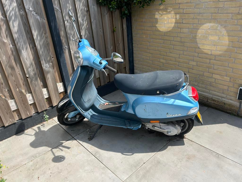 Scooter: Piaggo, Ophalen, Zo goed als nieuw, Benzine, Overige modellen