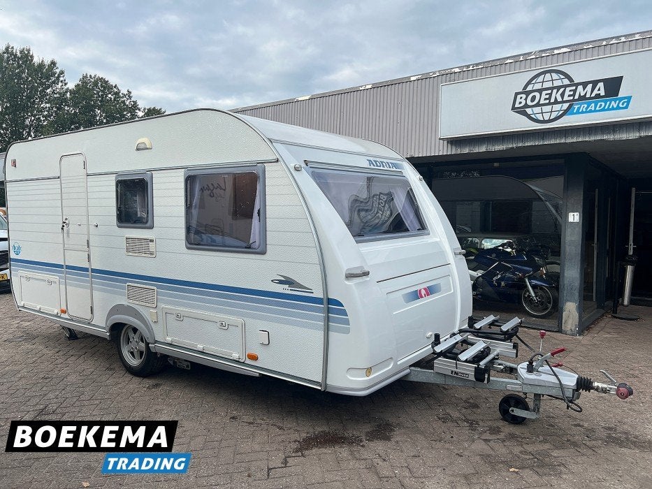 Adria Adora 462UB Mover Fietsdrager (bj 2004), Caravans en Kamperen, Weibuorren 1a
9247AX  URETERP, NL, 750 - 1000 kg, Boekema Trading