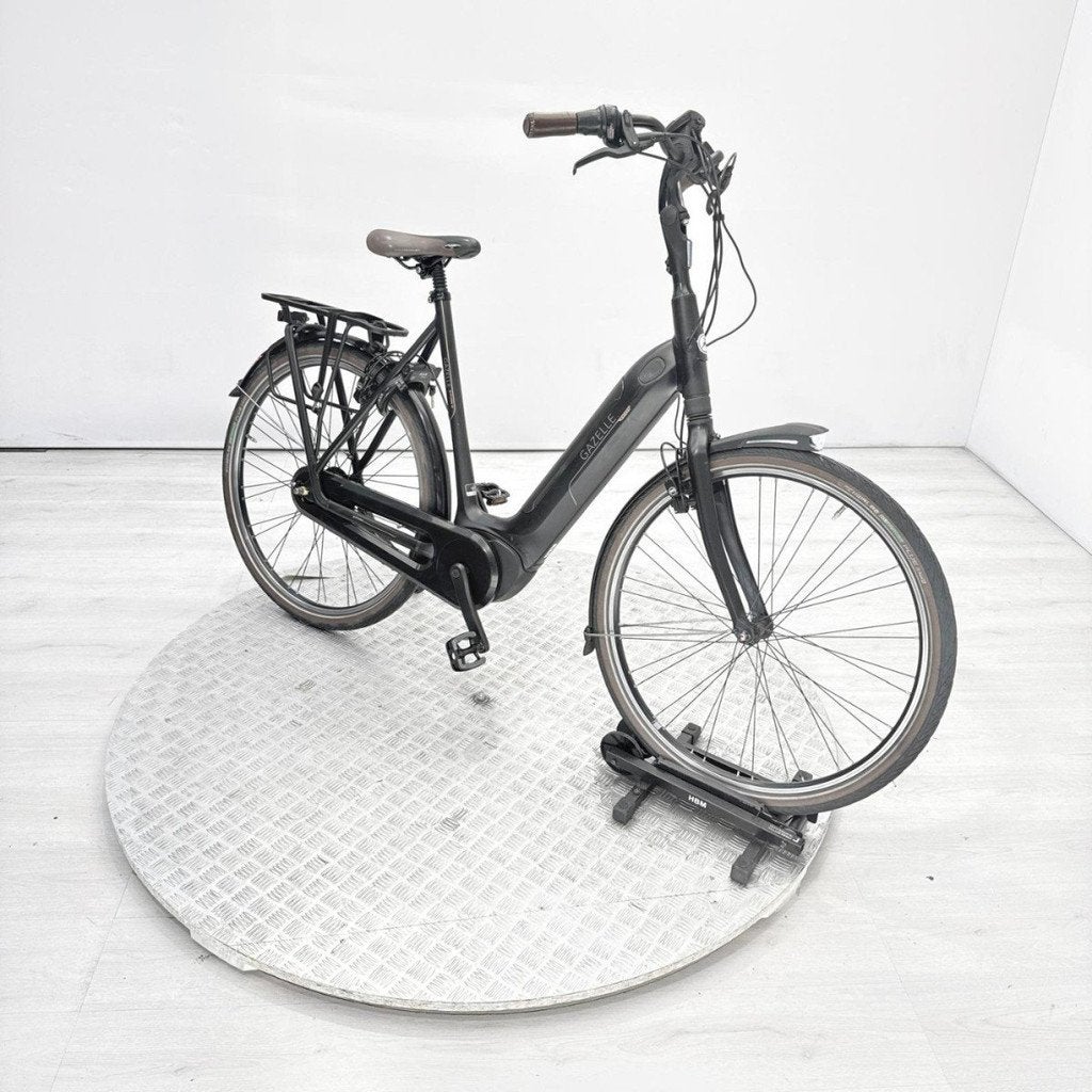 Gazelle Grenoble C8 | 7158 KM | 500 WH Dames zwart 61cm 2020, Gebruikt, -, - 0
-, NL, -