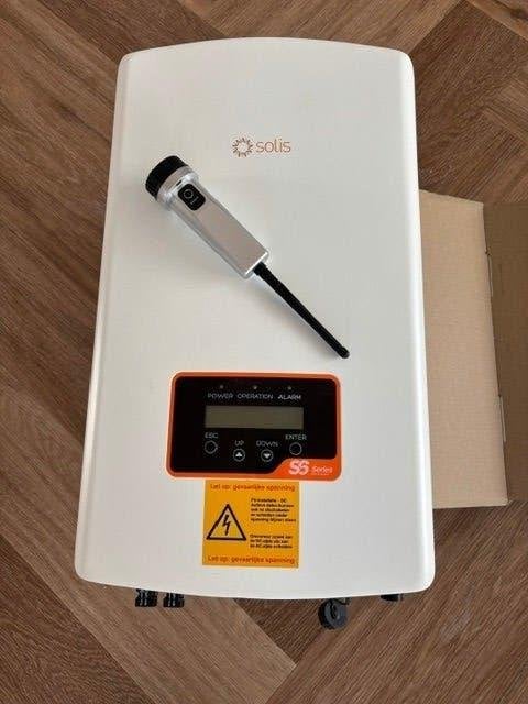 Solis S6 omvormer met datalogger, Ophalen, Zo goed als nieuw, Overige merken, Omvormer