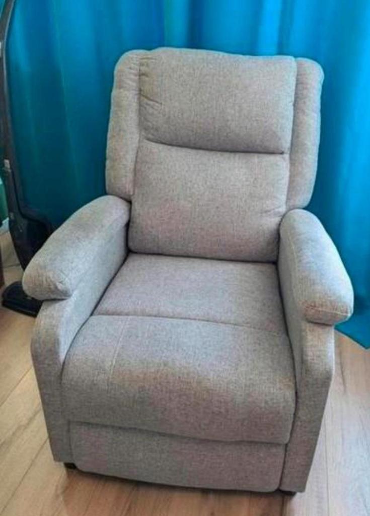 vidaXL Massagefauteuil met verwarming, lichtgrijs, Ophalen, Overige materialen, Gebruikt, 75 tot 100 cm