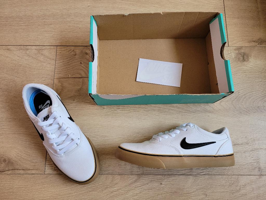 NIKE witte SB Chron 2 CNVS maat 38 *nieuw* ~ TH0485, Wit, Nike, Nieuw, Ophalen of Verzenden