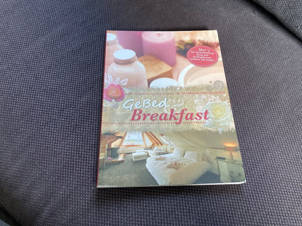 🥐☕️ GeBed & Breakfast, Europa, Ophalen of Verzenden, Reisgids of -boek, Gelezen