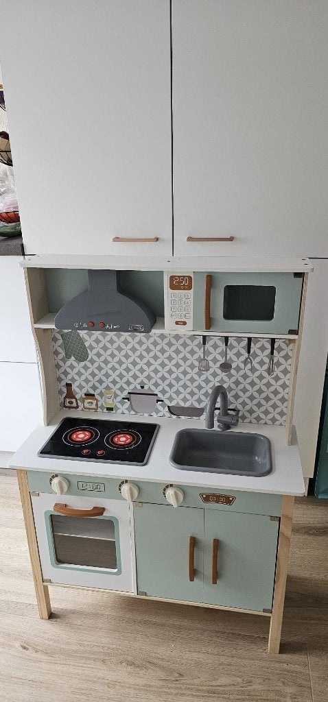 Kind: Mini Matters speelkeuken van hout, Ophalen, Zo goed als nieuw