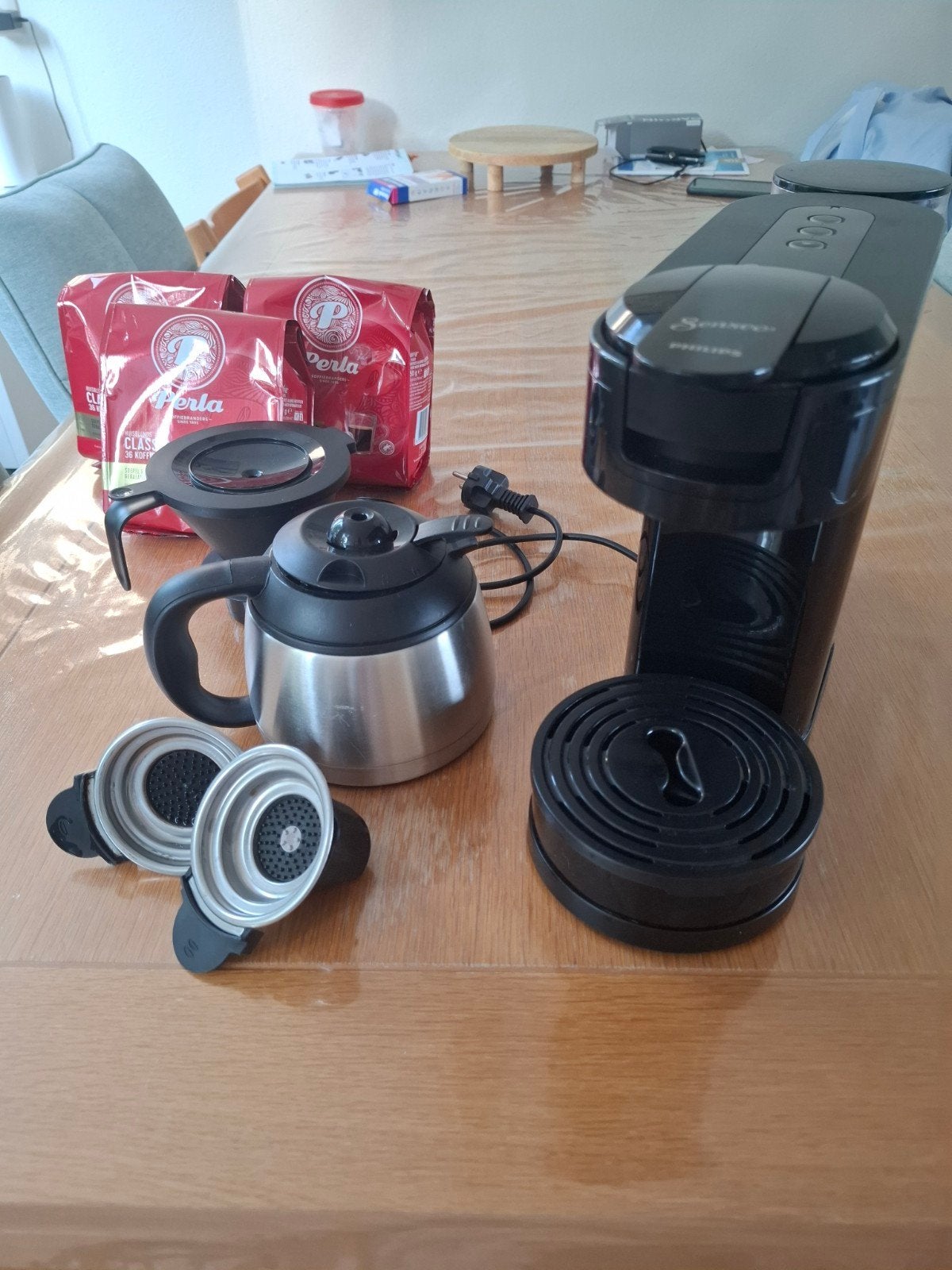 Philips Senseo Switch 2-in-1 koffiezetappar. met thermoskan, Afneembaar waterreservoir, Verzenden, 10 kopjes of meer, Koffiemachine