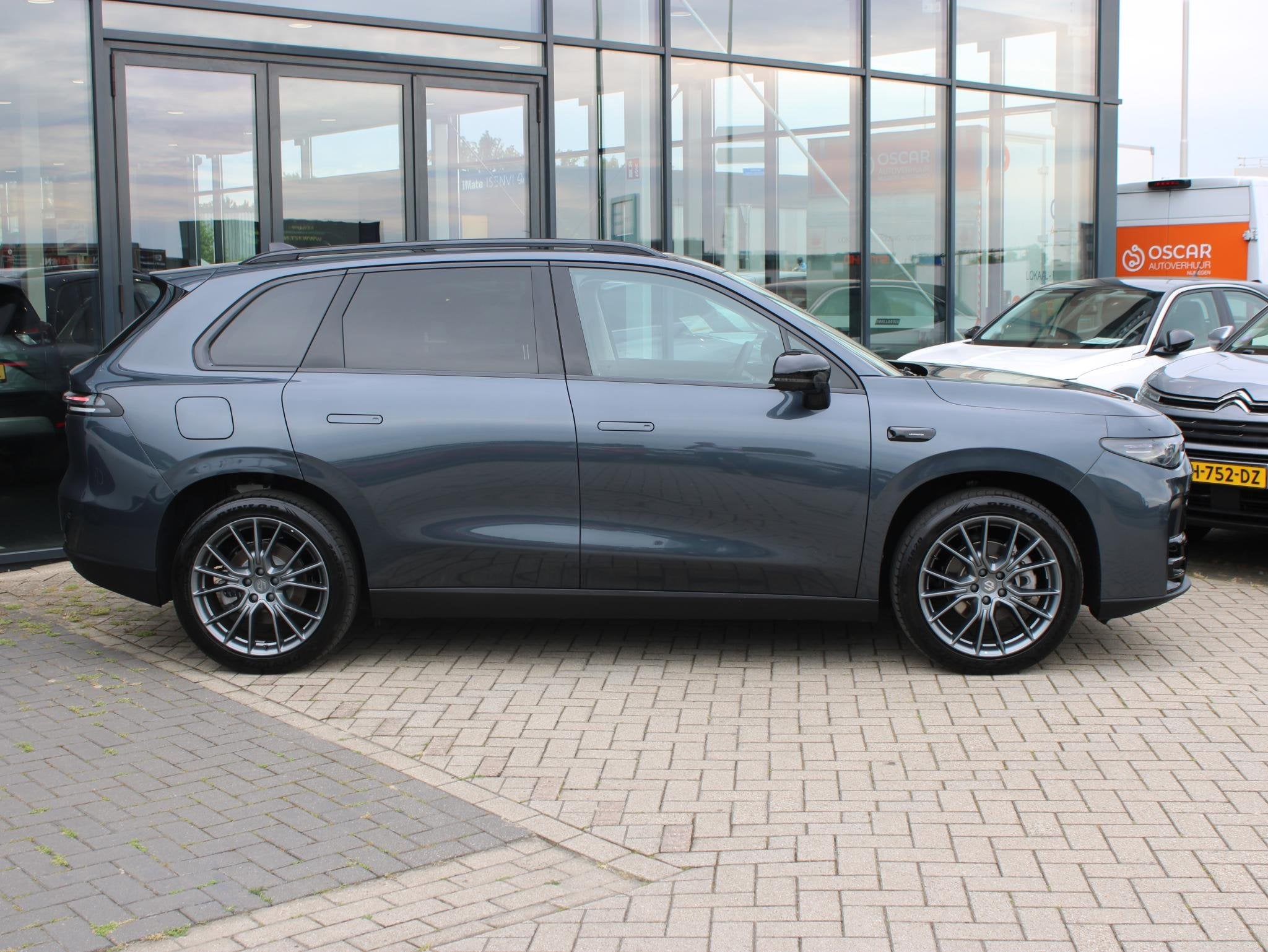 Leapmotor C10 Design REEV 28.4 kWh VOORRAAD KORTING, Auto's, Automaat, 12 maanden, 4 cilinders, Plug-in hybride