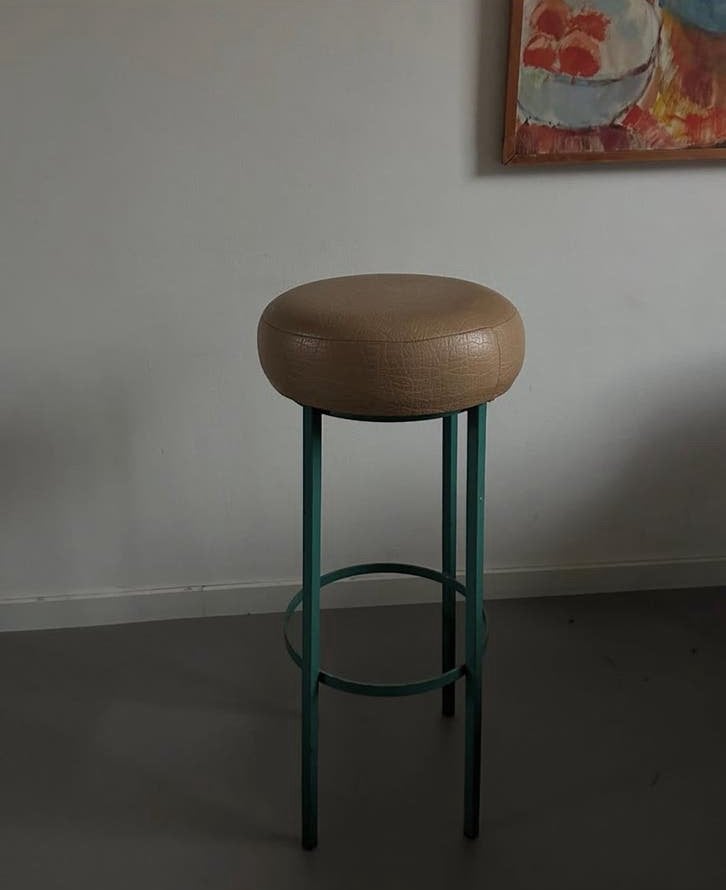 Vintage barkruk, Ophalen, Gebruikt, Met voetsteun, Leer