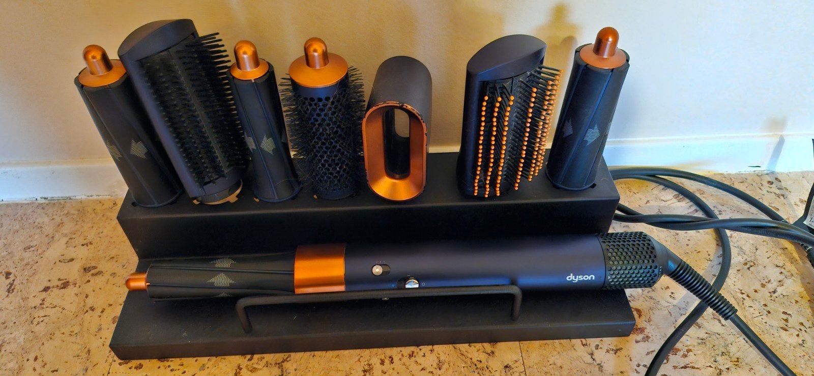 Dyson Airwrap met houder en doos - Zo goed als nieuw, Ophalen of Verzenden, Zo goed als nieuw, Haarverzorging