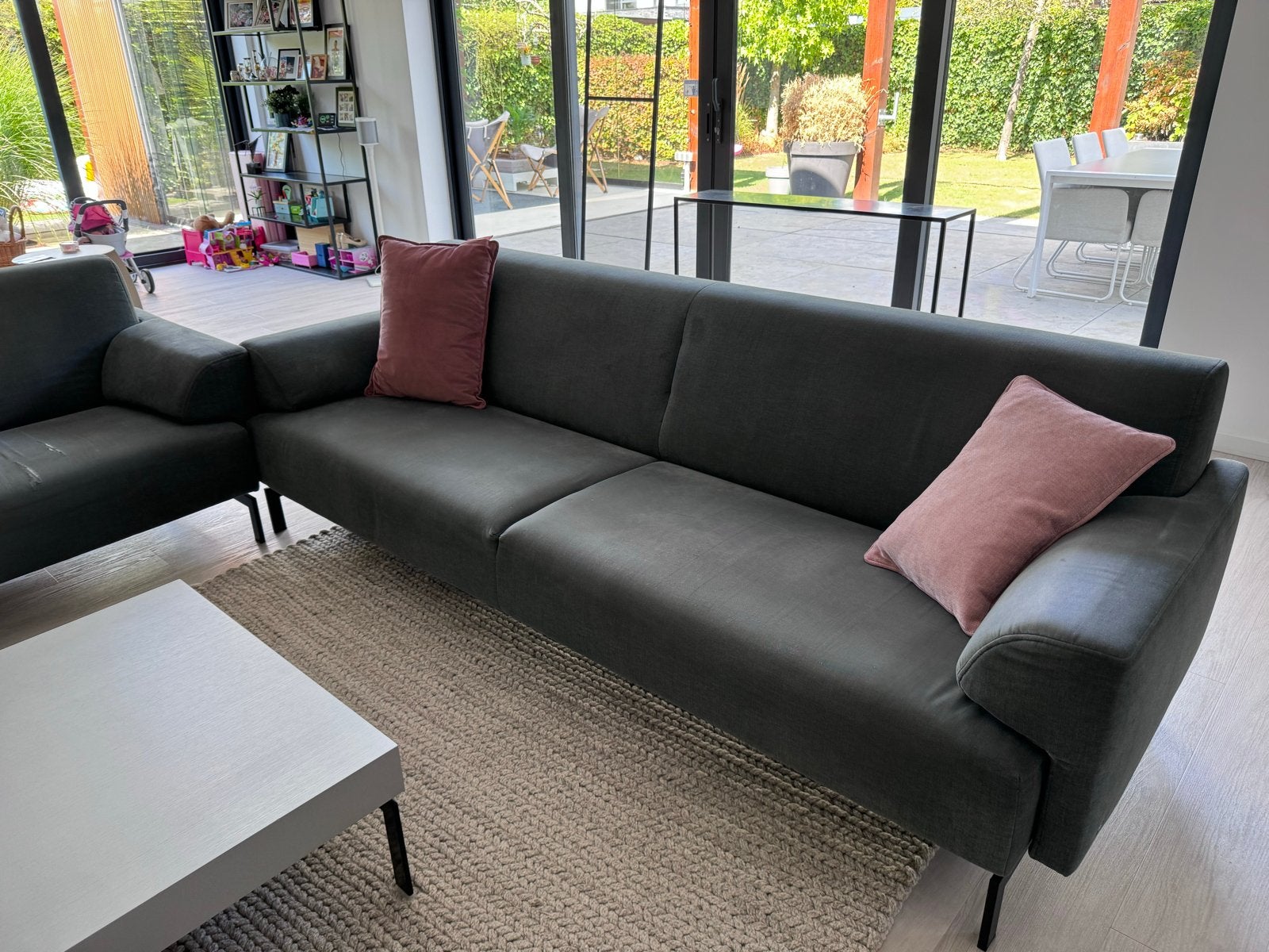 2x Rolf Benz bank 4 zits - Grijs - Gebruikt, Ophalen, Gebruikt, 75 tot 100 cm, Rechte bank