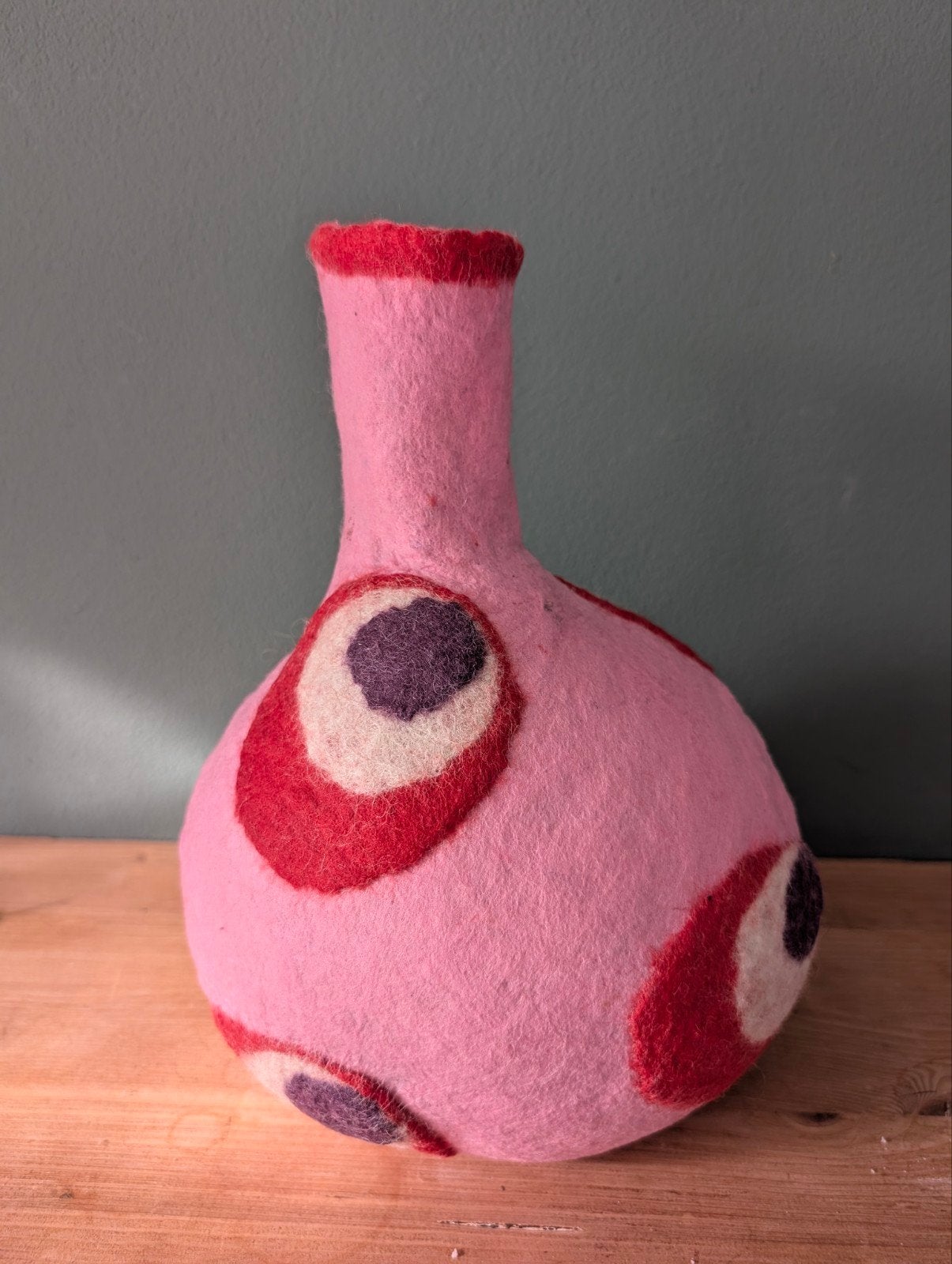 Unieke handgemaakte roze vilten vaas met retro patroon, Ophalen of Verzenden