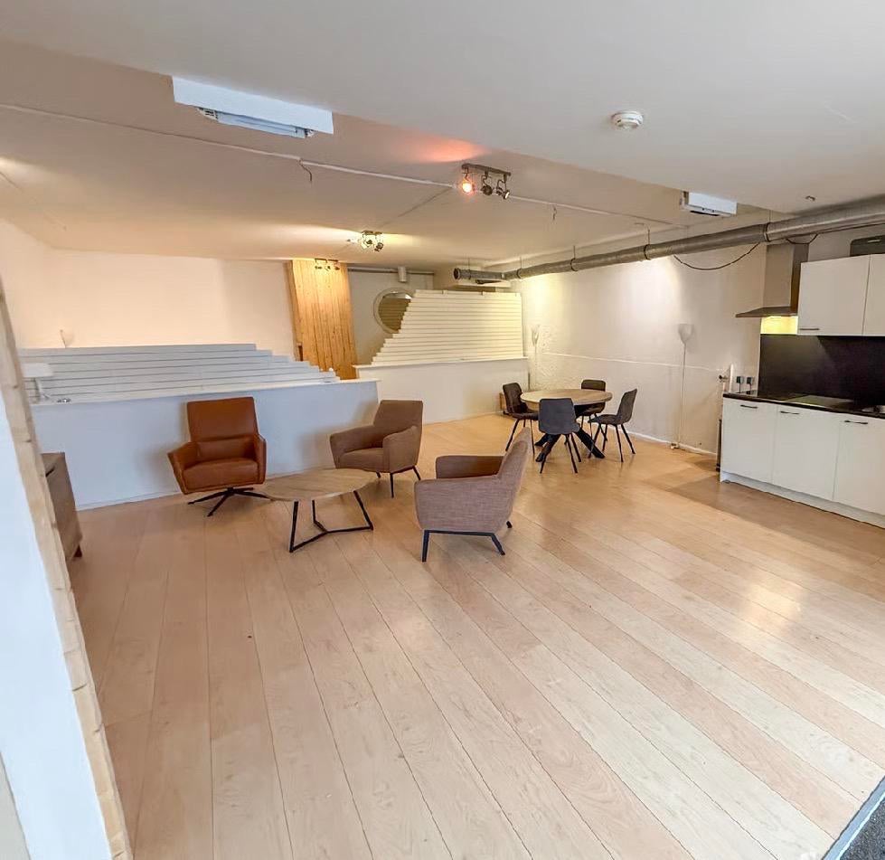 Licht laminaat (60m²) – goede staat – zelf verwijderen, Ophalen, Gebruikt, 50 tot 150 cm, 10 m² of meer