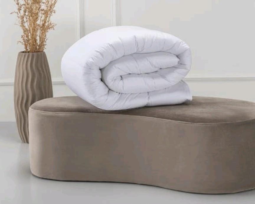 UITVERKOOP /OP=OP 4-Seizoenendekbed met klittenband 200x220, Huis en Inrichting, Slaapkamer | Beddengoed, Wit, Ophalen of Verzenden