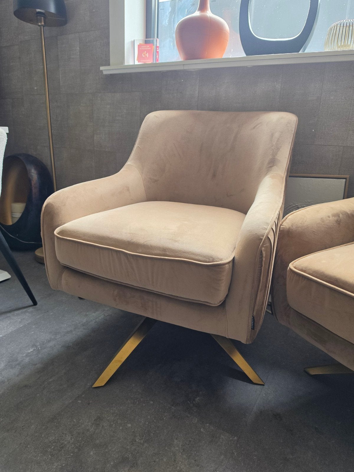Riverdale Fauteuil Beige - Comfortabele Draaistoel, Huis en Inrichting, Fauteuils, Ophalen, 75 tot 100 cm, Zo goed als nieuw, Stof